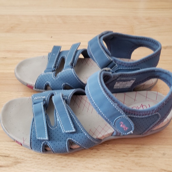 sold! Ryka Outdoor Hiking Sandals Waterproof 10 - Picture 3 of 6